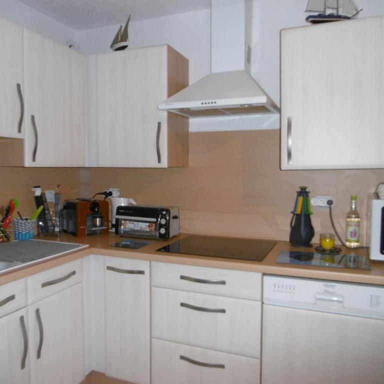 Gruissan: T3, 4 Pers, Piscine, Parking, Proche Commerce, Environnement Calme, Accès Plage - FR-1-796-14 - Appartamento - 7