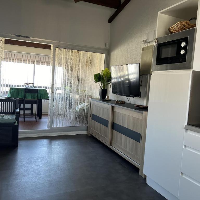 Saint-Cyprien : Studio Moderne avec Piscine et Parking - FR-1-793-13 - Studio - 8