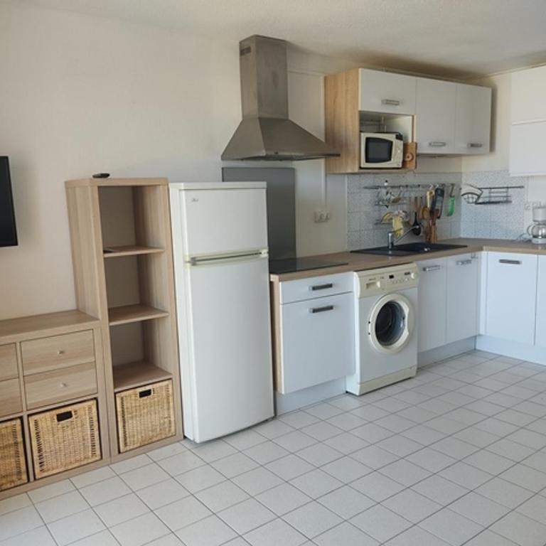 Face Mer, Piscine, Parking Privé - T3 Cosy pour 6 Pers à Gruissan - FR-1-796-13 - Apartamento - 2
