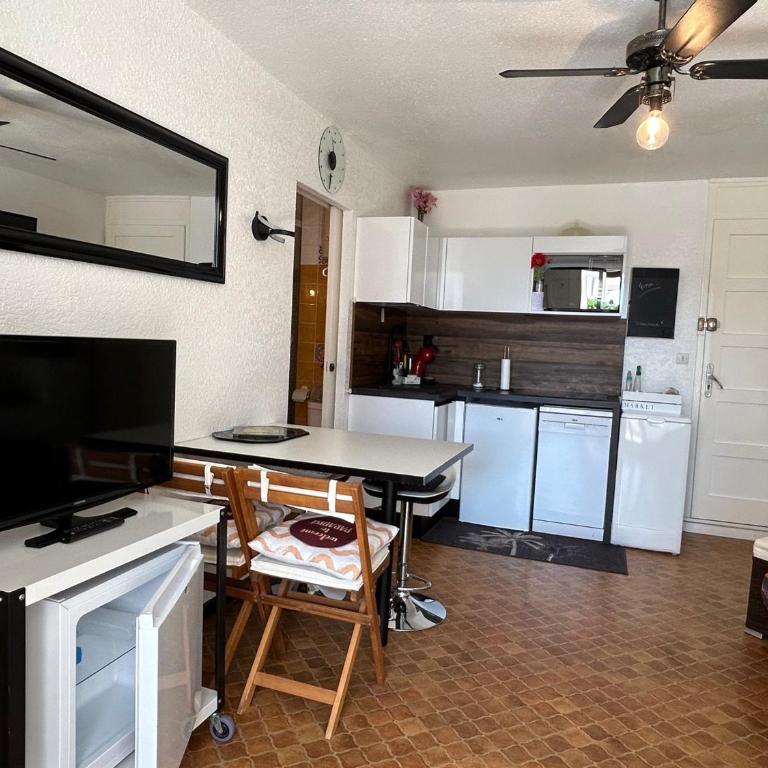 T2 avec Alcôve à Saint-Cyprien, PKG, Proche Plage - FR-1-793-8 - Apartment - 8