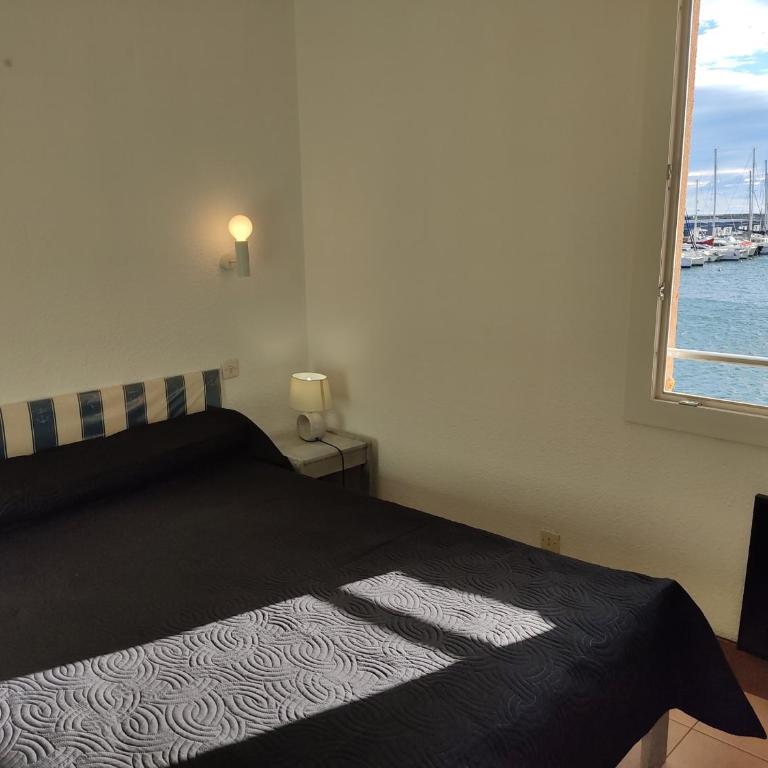 Gruissan: T2 Spacieux 4/5 Pers, Proche Plage Grazel, Parking Privé - FR-1-796-34 - Apartamento - 6