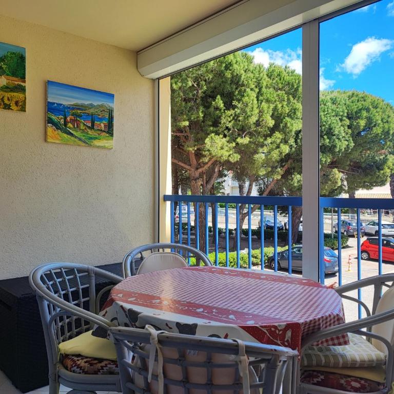 Studio spacieux à Gruissan - Parking - Vue port - Proche plage - FR-1-796-29 - Appartamento - 3