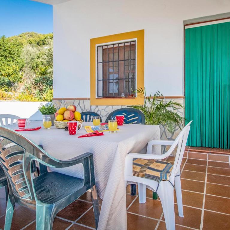 Beautiful Home In Frigiliana - Casa de vacaciones de 2 dormitorios - 12