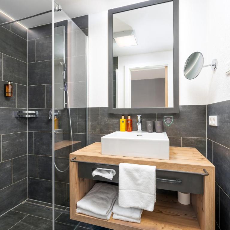 AvenidA Panorama Suites - Suite mit 1 Schlafzimmer und Bergblick - 11