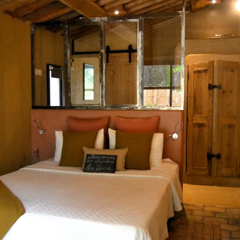 Les Pieds Tanqués - Chambres d'hôtes - Calanque à pieds - Chambre Standard Lit Queen-Size - 11