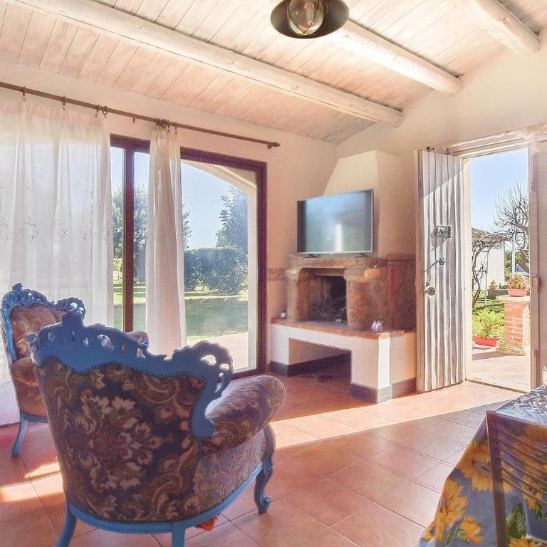 Nice Home In Siracusa With Wifi - Two-Bedroom Holiday Home - 2