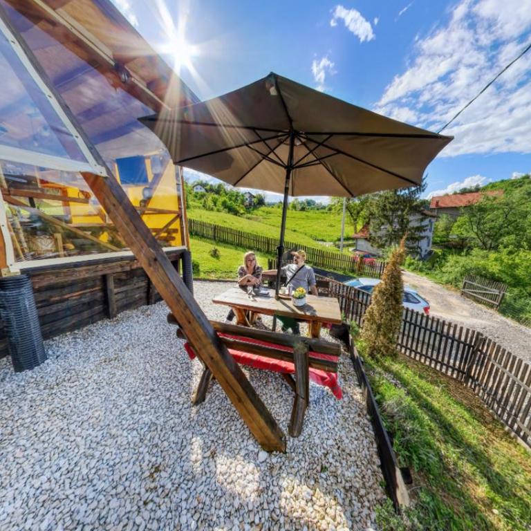 Bosnian Pyramid Glamping - Standardni Bungalov - 11