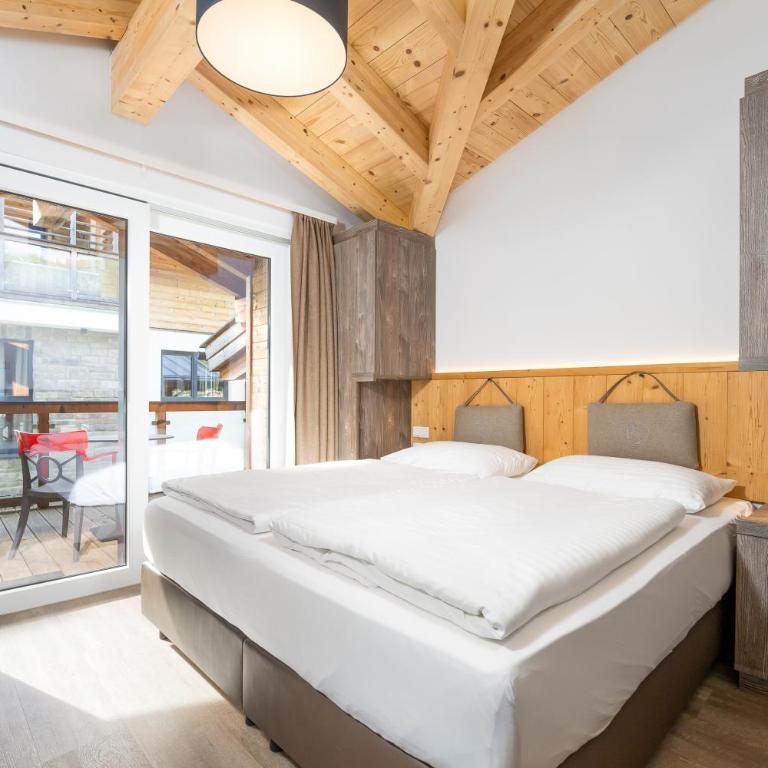 AvenidA Panorama Suites - Penthouse-Suite mit 3 Schlafzimmern und Sauna - 7