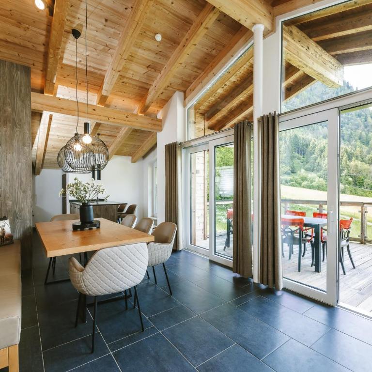 AvenidA Panorama Suites - Penthouse-Suite mit 3 Schlafzimmern und Sauna - 14
