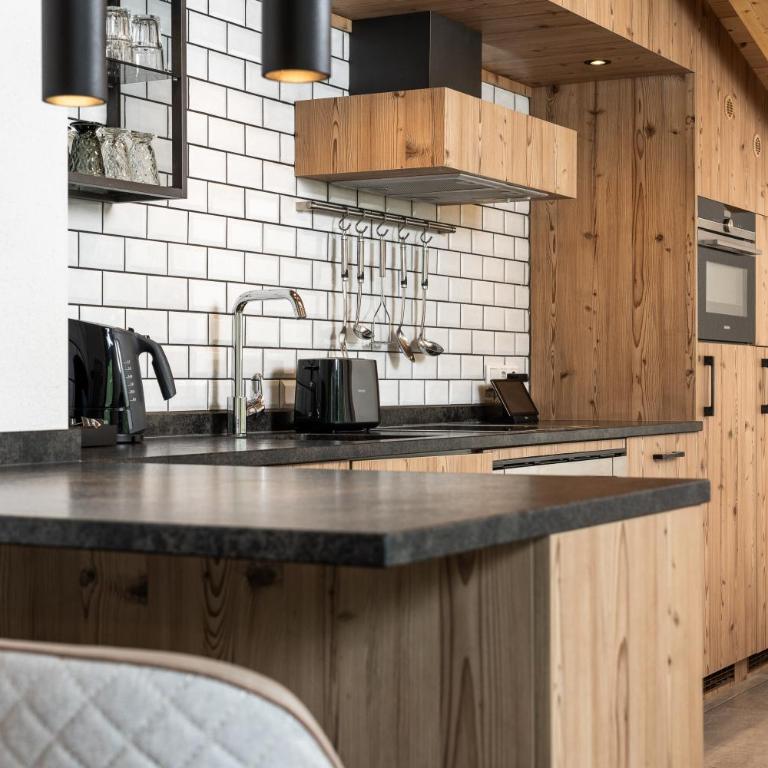 AvenidA Panorama Suites - Penthouse-Suite mit 3 Schlafzimmern und Sauna - 20