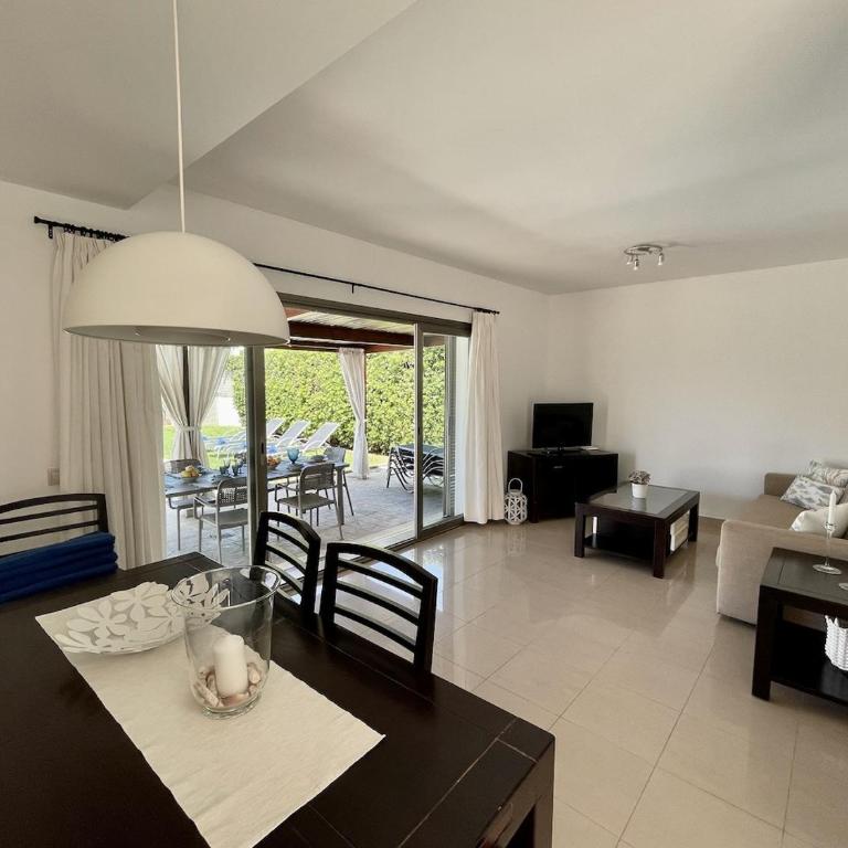 Villa Menorcahome 14 by Escape Home - Villa - 12