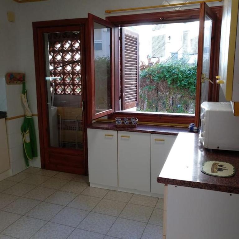 Amplio apartamento al lado del mar - Three-Bedroom Apartment - 8