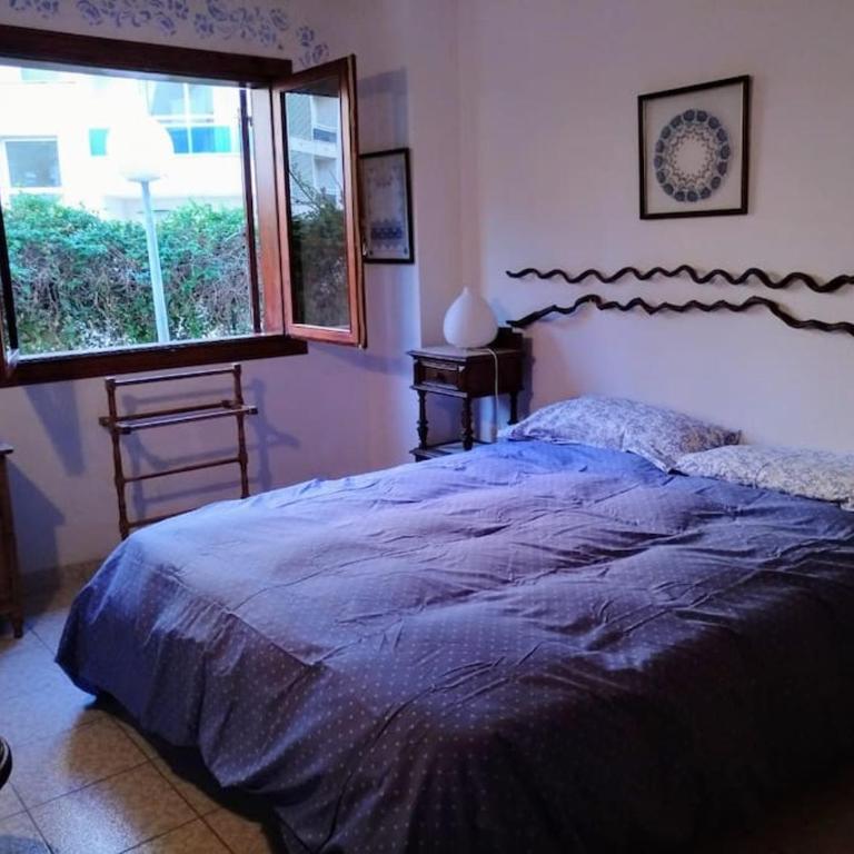 Amplio apartamento al lado del mar - Three-Bedroom Apartment - 23