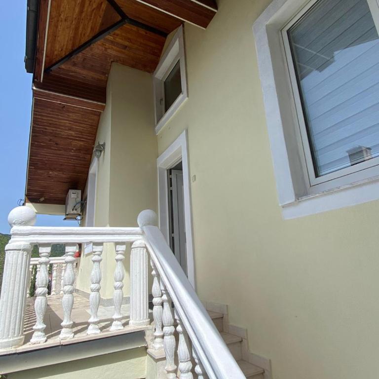 Apartman Puente Viejo Mostar - Three-Bedroom Deluxe Apartment - 5