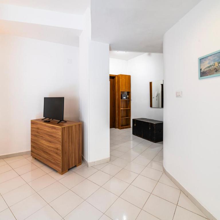 Casa Arenula By DomusExtra - Appartamento con 2 Camere da Letto - 4