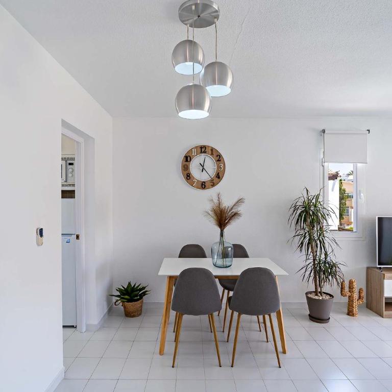 Capri - Pueblo Italia - One-Bedroom Apartment - 6