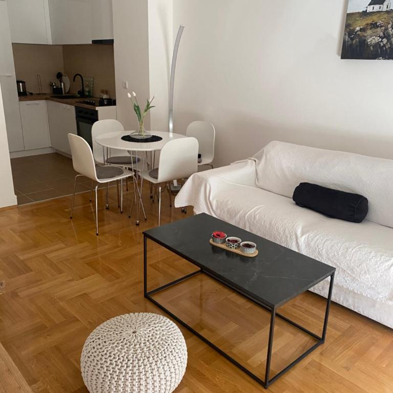 Lili - Apartman sa 1 Spavaćom Sobom - 1