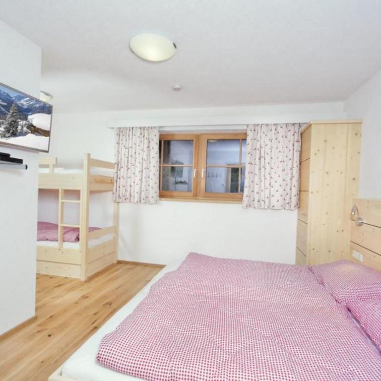 Grünerstein Chalet Jungbrunnen - Ferienhaus - 15