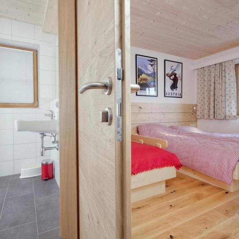 Grünerstein Chalet Jungbrunnen - Ferienhaus - 22