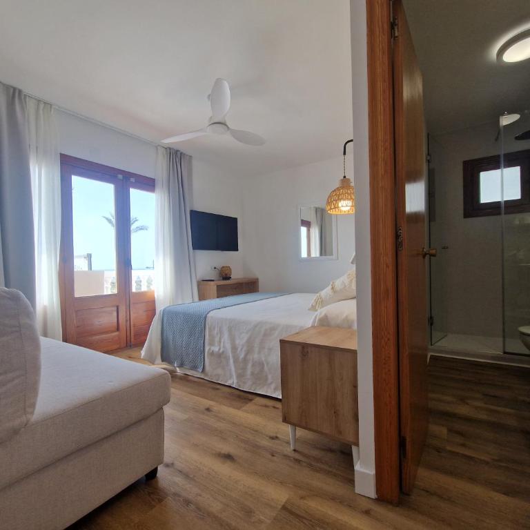 Hotel Bodegón de Peñíscola - Habitación Doble Deluxe con balcón y vistas al mar - 5