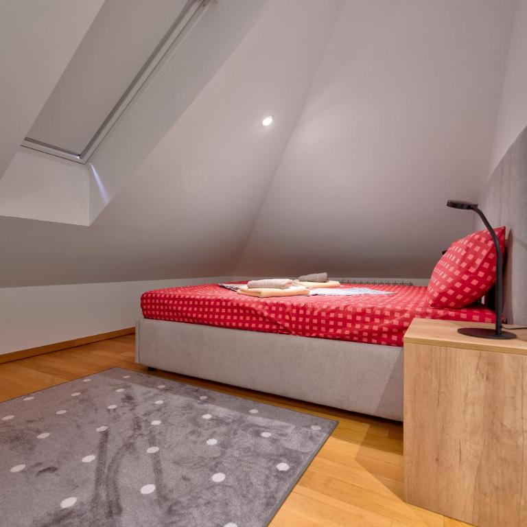 Gold Zlatibor Kalman - Two-Bedroom Deluxe Apartment - 2