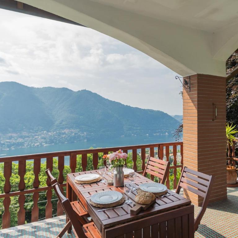 Top Lake View Villetta by Rent All Como - Villa - 1