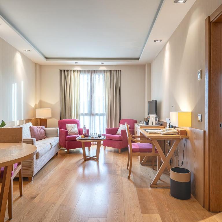 Hotel Nelva - Suite Junior - 4