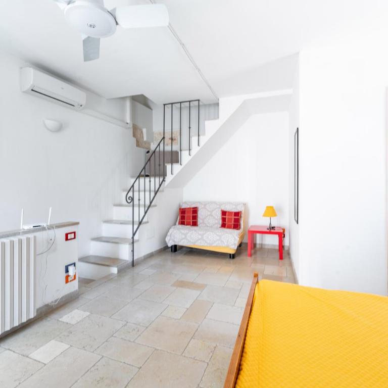 Casa Colombo & Casa Scipione by Rentbeat - Appartamento con 1 Camera da Letto - Edificio Separato - 2