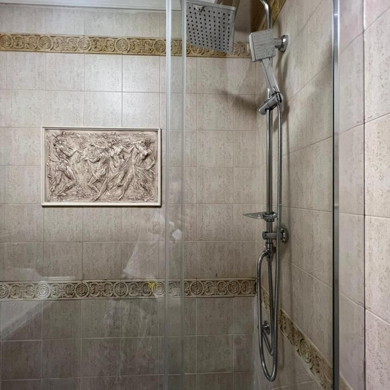 Re Umberto 311 - Appartamento con 2 Camere da Letto - 15