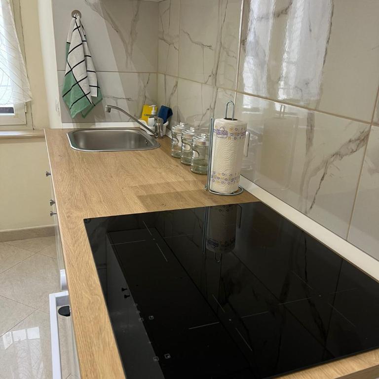 Re Umberto 311 - Appartamento con 2 Camere da Letto - 25