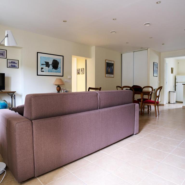 Maison familiale avec jacuzzi, quartier calme - Casa de 4 dormitorios - 4
