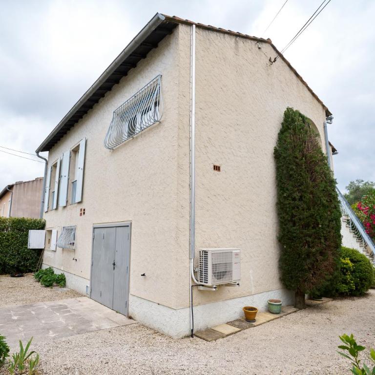 Maison familiale avec jacuzzi, quartier calme - Casa de 4 dormitorios - 28