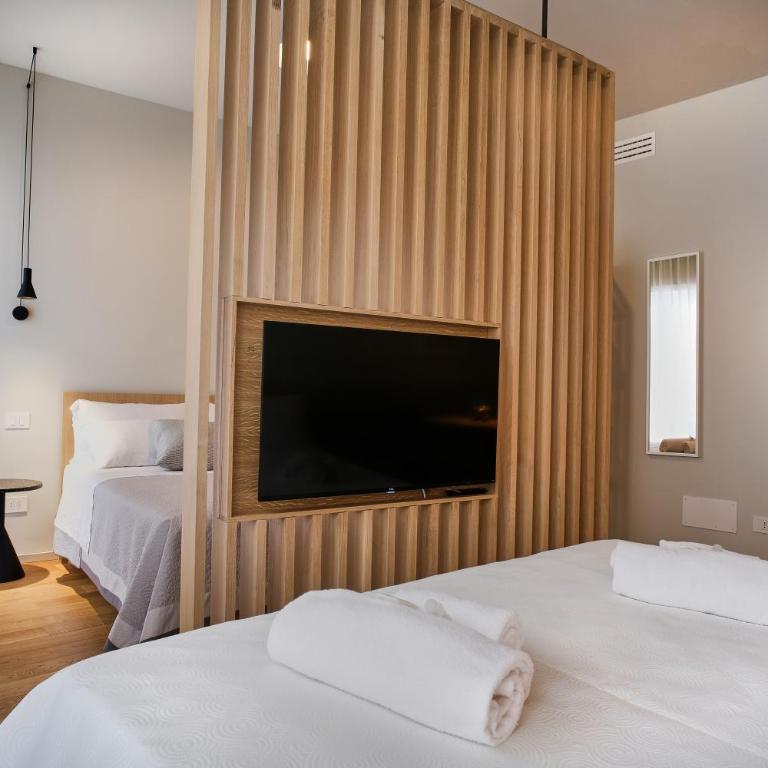 Suites ZENARI - One-Bedroom Apartment - 5