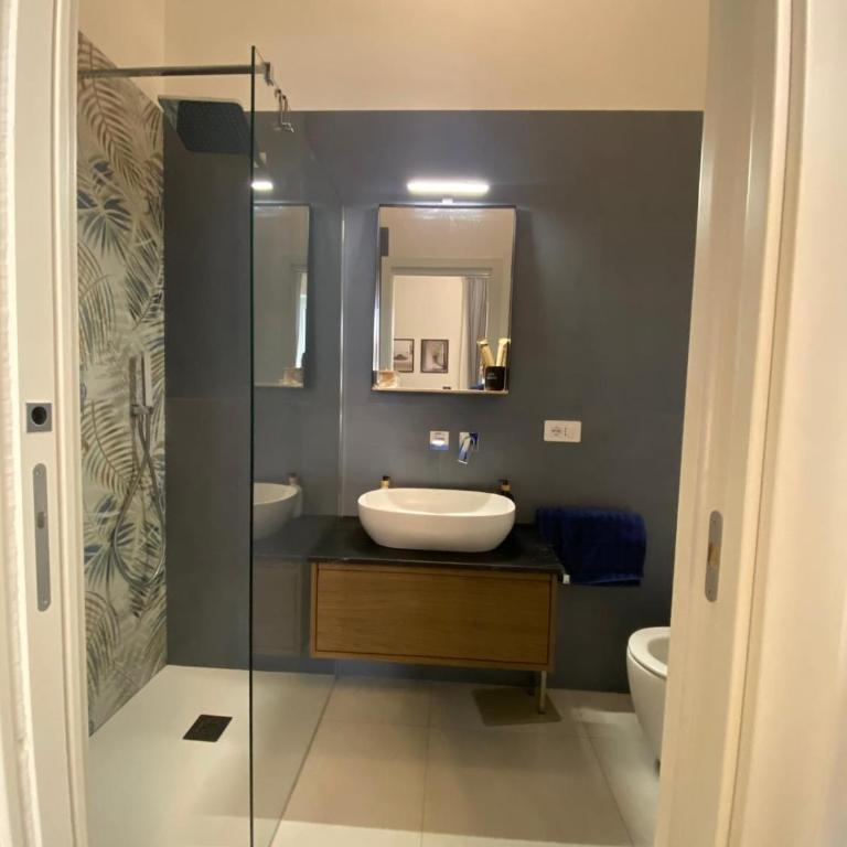 Manzoni 116 - Deluxe Double Room with Balcony - 2