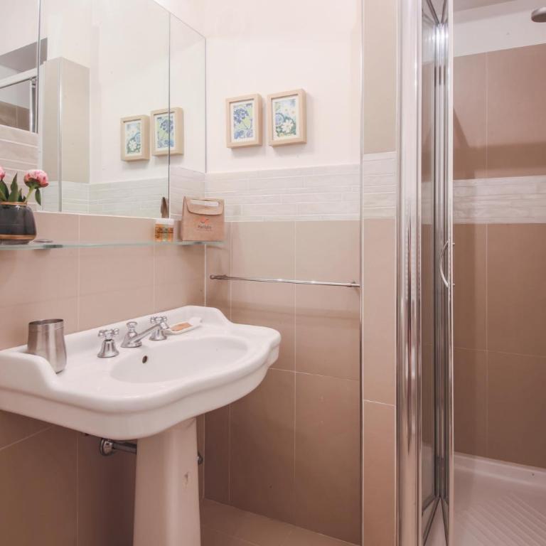 Apartments Florence - Sant'Orsola with view on the Market - Appartamento - 11