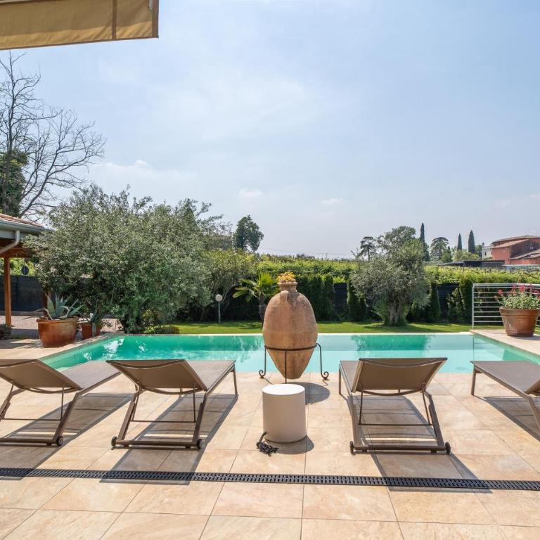 Gorgeous Home In Lazise Vr - Casa Vacanze con 3 Camere da Letto - 12