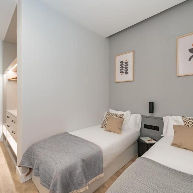 Centro XIII calle de la Paz 2BR 2BH - Two-Bedroom Apartment - 15