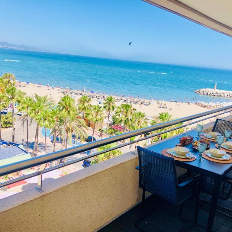 TopMarbella Marina Banus Luxury Apartment - Marbella Marina Banus luxurious Apartment Sea Views - Family Two-Bedroom Apartment with View - 2