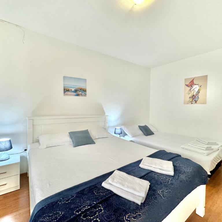 FOR-A Apartmani - Double Room - 1