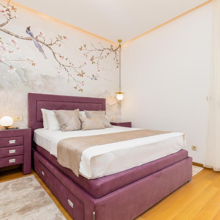 Apart hotel KATUNJANIN - Two-Bedroom Apartment with Balcony and Terrace - 3