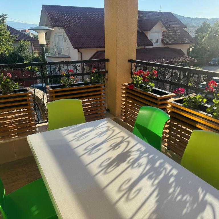 Villa Center Sarajevo - FREE PARKING - Vila - 16