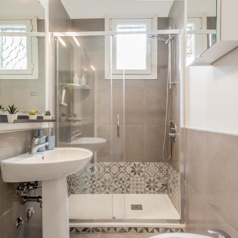 Sales in Trastevere - Appartamento con 1 Camera da Letto - 25