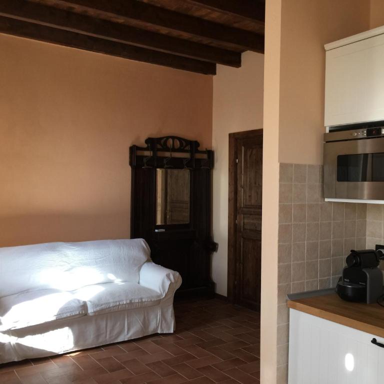 Cascina Battivacco - Camera Tripla Comfort con Doccia - 8