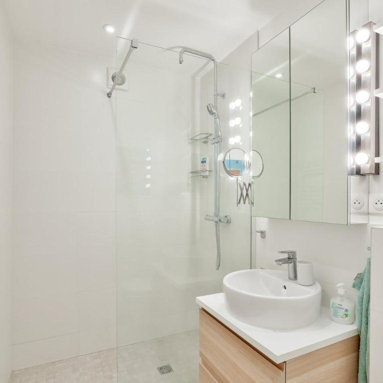 Bel appart à 5 min à pied de la station de métro - Apartamento de 1 dormitorio - 9