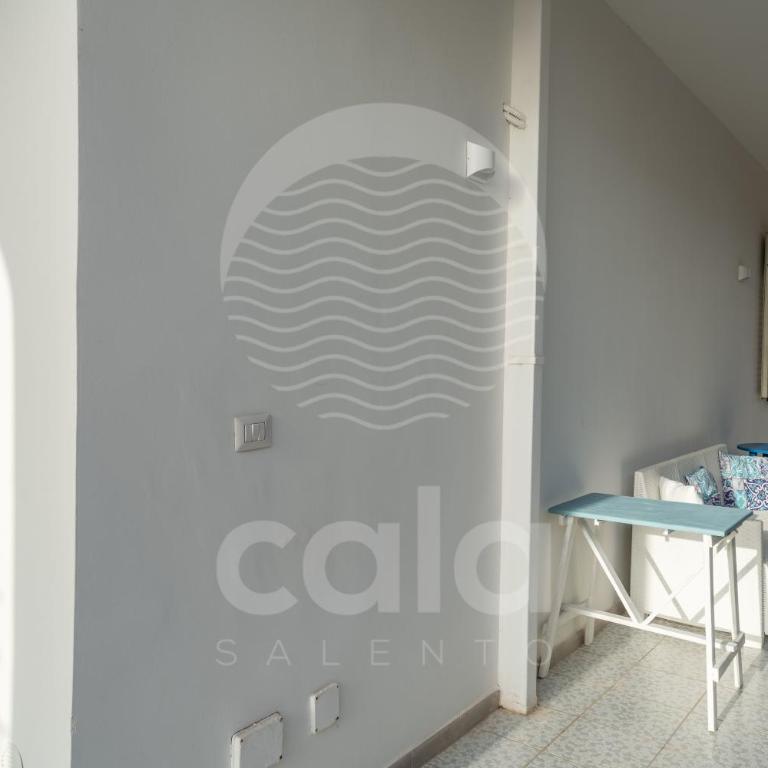 Villa Waterfront By Cala Salento - Six-Bedroom House - 21