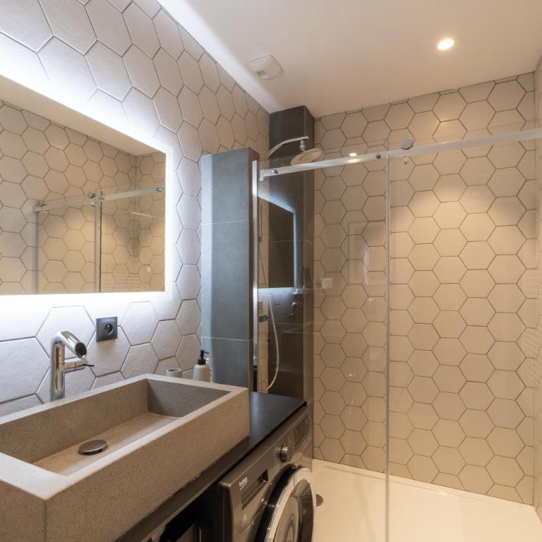 Loft - Clim - Park - 5mn from the heart of town - Appartement 1 Chambre - 40