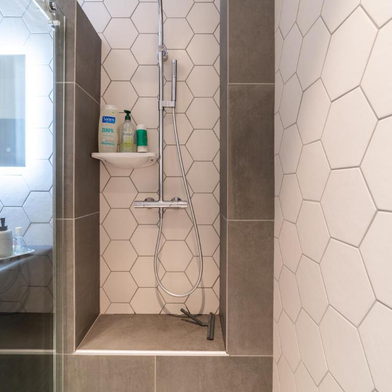 Loft - Clim - Park - 5mn from the heart of town - Appartement 1 Chambre - 34