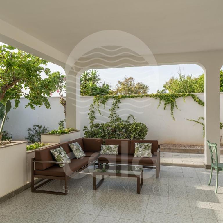 Villa Waterfront By Cala Salento - Six-Bedroom House - 40