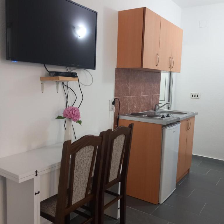 Vila Nina Donji Štoj - Family Studio - 6