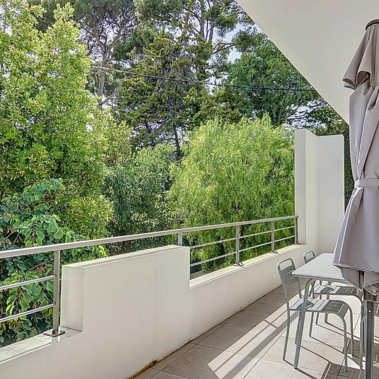 Appartement Standing avec Terrasse, Piscine et Accès Plage, 2 Chambres, Climatisé, Parking, PMR - FR-1-770-28 - Appartement - 16